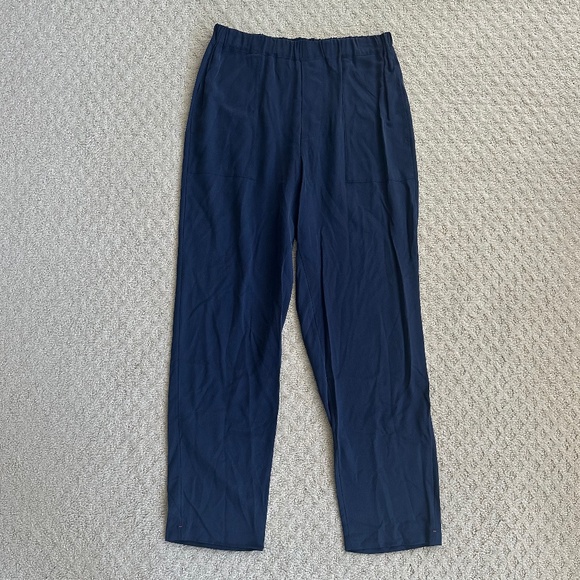XiRENA 100% Silk Mercer Straight Leg Pant Navy Blue Small NWT Luxury Lightweight - Picture 3 of 14
